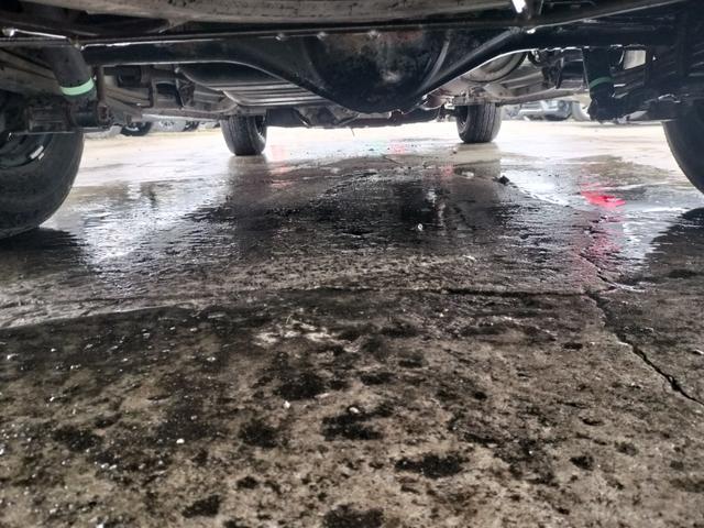 ハイエースバン ロングスーパーＧＬ　４ＷＤ　本州仕入れ　タイミングベルト交換済み　シートカバー　純正ＨＤＤナビ　バックカメラ（75枚目）