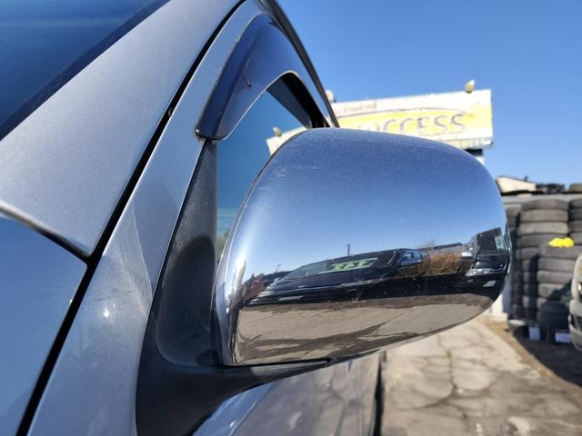 ハイエースバン ロングスーパーＧＬ　４ＷＤ　本州仕入れ　新品シートカバー　社外アルミ　ＨＩＤヘッドライト　オートライト　ＥＴＣ（13枚目）