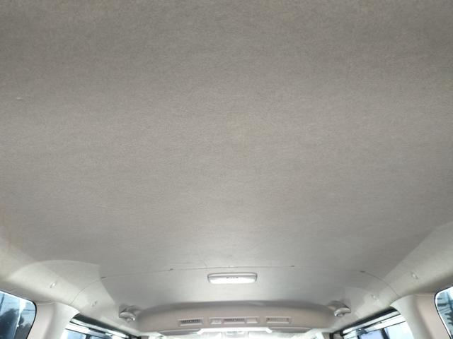 ハイエースバン ロングスーパーＧＬ　４ＷＤ　本州仕入れ　新品シートカバー　社外アルミ　ＨＩＤヘッドライト　オートライト　ＥＴＣ（17枚目）