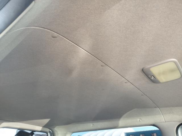 ハイエースバン ロングスーパーＧＬ　４ＷＤ　本州仕入れ　新品シートカバー　社外アルミ　ＨＩＤヘッドライト　オートライト　ＥＴＣ（25枚目）