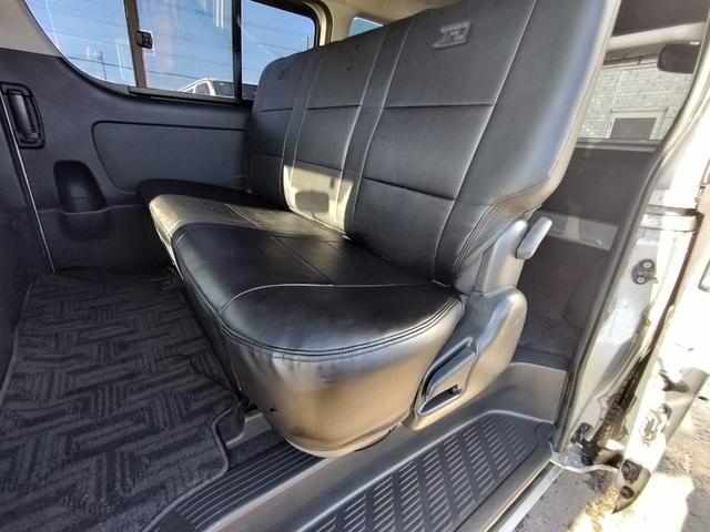 ハイエースバン ロングスーパーＧＬ　４ＷＤ　本州仕入れ　新品シートカバー　社外アルミ　ＨＩＤヘッドライト　オートライト　ＥＴＣ（38枚目）