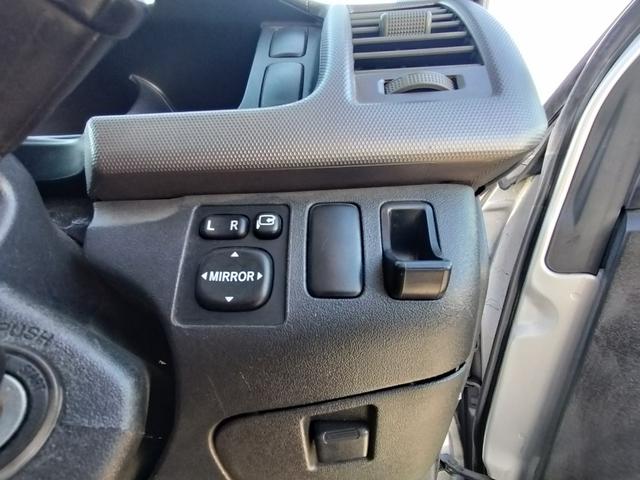 ハイエースバン ロングスーパーＧＬ　４ＷＤ　本州仕入れ　新品シートカバー　社外アルミ　ＨＩＤヘッドライト　オートライト　ＥＴＣ（51枚目）