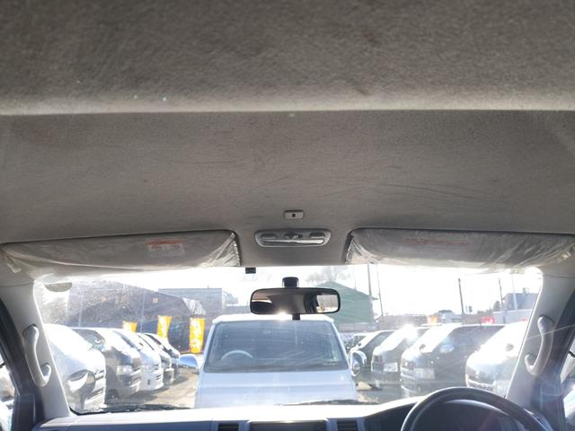 ハイエースバン ロングスーパーＧＬ　４ＷＤ　本州仕入れ　新品シートカバー　社外アルミ　ＨＩＤヘッドライト　オートライト　ＥＴＣ（57枚目）