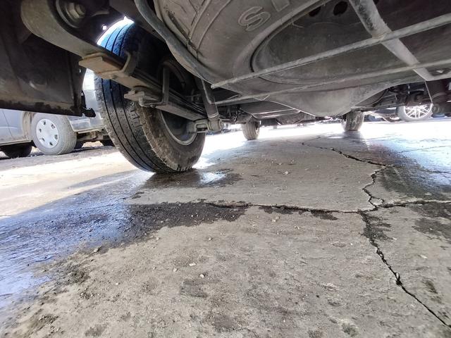 ハイエースバン ロングスーパーＧＬ　４ＷＤ　本州仕入れ　新品シートカバー　社外アルミ　ＨＩＤヘッドライト　オートライト　ＥＴＣ（68枚目）