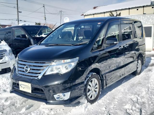 セレナ ハイウェイスター　Ｖセレクション＋セーフティＩＩ　４ＷＤ　本州仕入れ　両側パワースライド　純正８インチナビ　バックカメラ　タイミングチェーン　純正アルミ（3枚目）