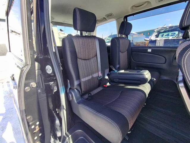 セレナ ハイウェイスター　Ｖセレクション＋セーフティＩＩ　４ＷＤ　本州仕入れ　両側パワースライド　純正８インチナビ　バックカメラ　タイミングチェーン　純正アルミ（27枚目）