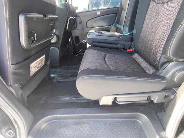 セレナ ハイウェイスター　Ｖセレクション＋セーフティＩＩ　４ＷＤ　本州仕入れ　両側パワースライド　純正８インチナビ　バックカメラ　タイミングチェーン　純正アルミ（44枚目）