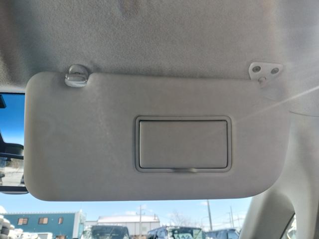 セレナ ハイウェイスター　Ｖセレクション＋セーフティＩＩ　４ＷＤ　本州仕入れ　両側パワースライド　純正８インチナビ　バックカメラ　タイミングチェーン　純正アルミ（62枚目）