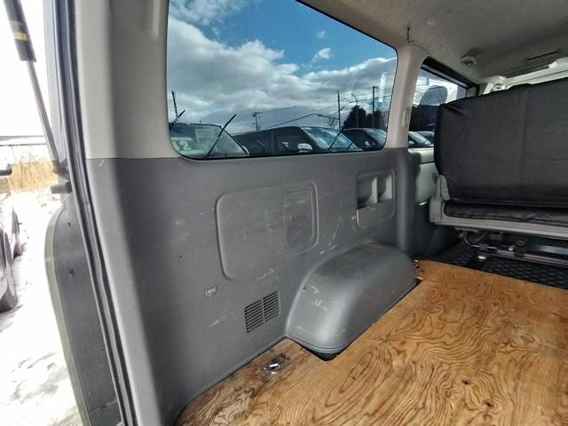ハイエースバン ロングスーパーGL 4WD 本州仕入れ 新品シートカバー 社外SDナビ フルセグ バックカメラ フリップダウンモニター(21枚目)