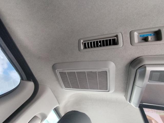 ハイエースバン ロングスーパーGL 4WD 本州仕入れ 新品シートカバー 社外SDナビ フルセグ バックカメラ フリップダウンモニター(65枚目)