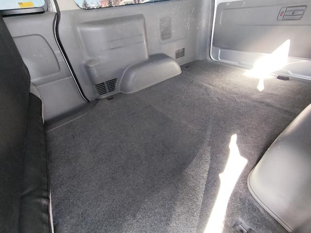 ハイエースバン ロングスーパーGL 4WD 本州仕入れ 社外アルミ 純正SDナビ 新品シートカバー LEDテール 社外ヘッドライト(44枚目)