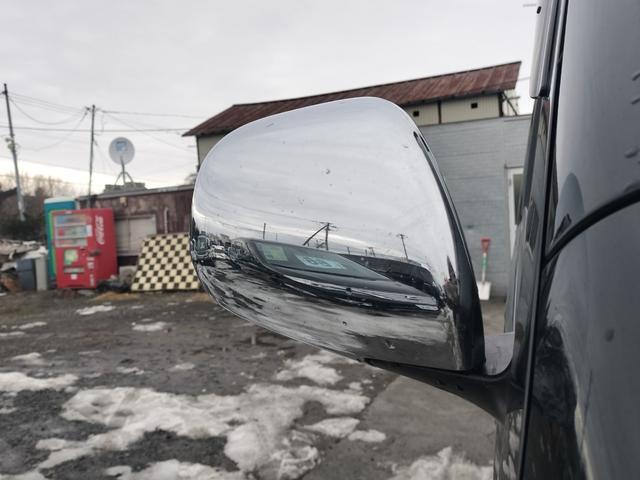 ハイエースバン ロングスーパーＧＬ　４ＷＤ　本州仕入れ　新品シートカバー　社外アルミ　ホワイトレター　社外ＳＤナビ　フルセグ　バックカメラ（12枚目）