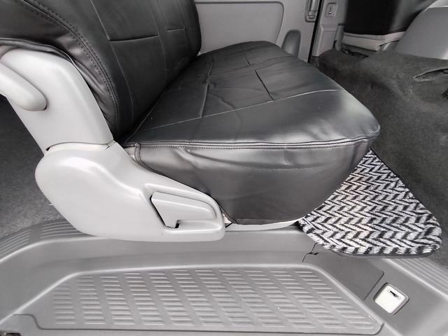 ハイエースバン ロングスーパーＧＬ　４ＷＤ　本州仕入れ　新品シートカバー　社外アルミ　ホワイトレター　社外ＳＤナビ　フルセグ　バックカメラ（21枚目）