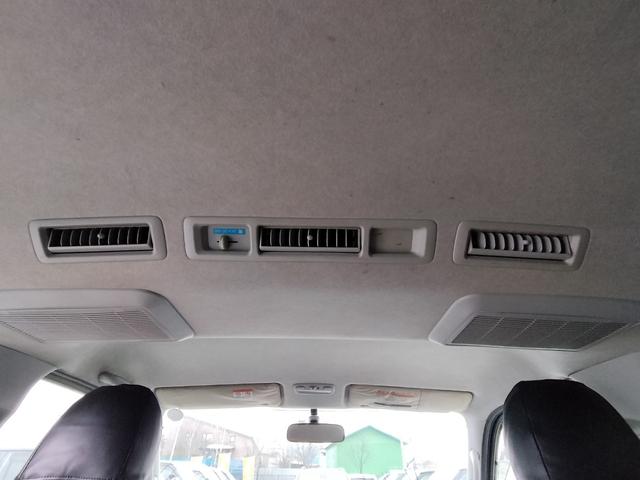 ハイエースバン ロングスーパーＧＬ　４ＷＤ　本州仕入れ　新品シートカバー　社外アルミ　ホワイトレター　社外ＳＤナビ　フルセグ　バックカメラ（43枚目）