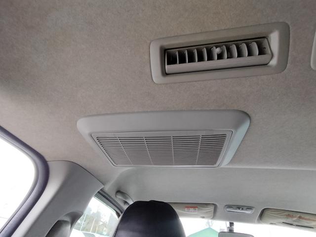 ハイエースバン ロングスーパーＧＬ　４ＷＤ　本州仕入れ　新品シートカバー　社外アルミ　ホワイトレター　社外ＳＤナビ　フルセグ　バックカメラ（46枚目）