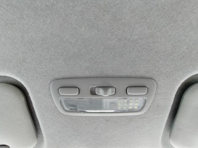 ハイエースバン ロングスーパーＧＬ　４ＷＤ　本州仕入れ　新品シートカバー　純正ＨＤＤナビ　フルセグ　リアヒーター　ＥＴＣ（50枚目）