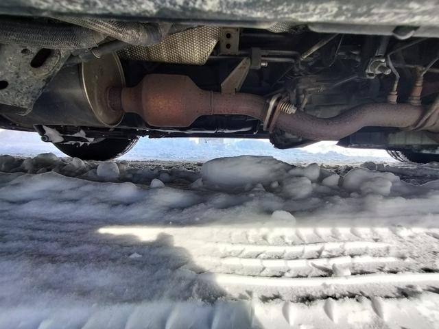 ハイエースバン ロングスーパーＧＬ　４ＷＤ　社外ＳＤナビ　フルセグ　バックモニター　エンジンスターター　ＨＩＤヘッドライト　木目調パネル（68枚目）