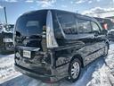 セレナ ハイウェイスター　Ｖセレクション＋セーフティＩＩ　４ＷＤ　本州仕入れ　両側パワースライド　純正８インチナビ　バックカメラ　タイミングチェーン　純正アルミ（8枚目）