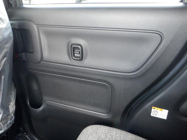 スペーシア ハイブリッドＧ　シートヒーター　スズキセーフティーサポート　ＬＥＤヘッドライト　４ＷＤ（27枚目）