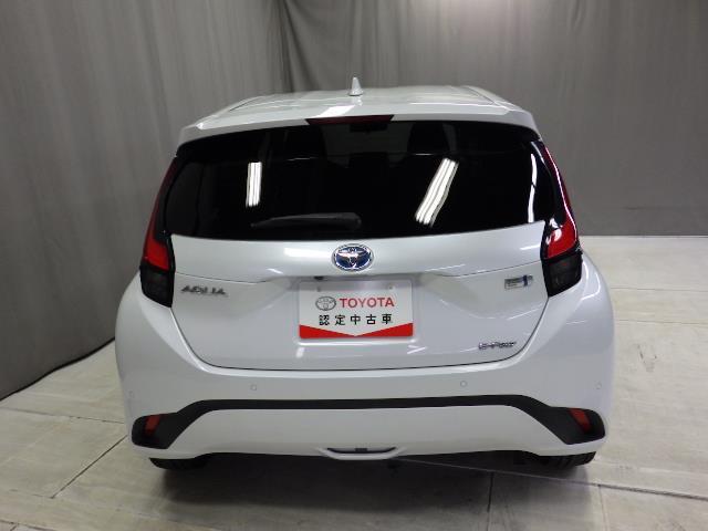 アクア Ｚ　４ＷＤ　フルセグ　メモリーナビ　バックカメラ　衝突被害軽減システム　ＥＴＣ　ドラレコ　ＬＥＤヘッドランプ　ワンオーナー（3枚目）