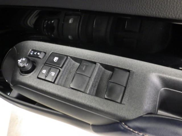 アクア Ｚ　４ＷＤ　フルセグ　メモリーナビ　バックカメラ　衝突被害軽減システム　ＥＴＣ　ドラレコ　ＬＥＤヘッドランプ　ワンオーナー（18枚目）