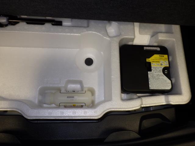 アクア Ｚ　４ＷＤ　フルセグ　メモリーナビ　バックカメラ　衝突被害軽減システム　ＥＴＣ　ドラレコ　ＬＥＤヘッドランプ　ワンオーナー（29枚目）