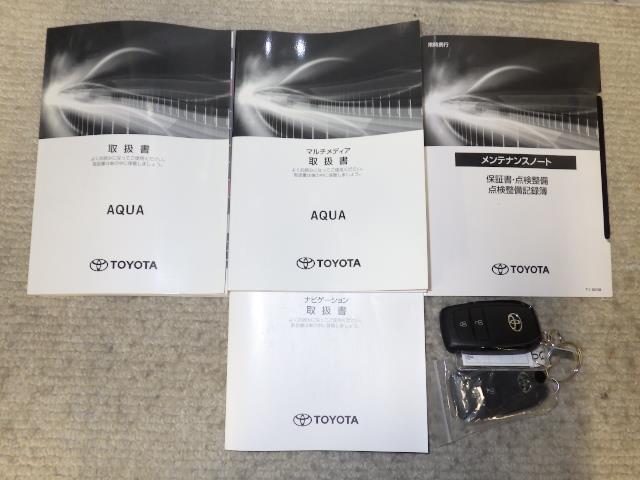 アクア Ｚ　４ＷＤ　フルセグ　メモリーナビ　バックカメラ　衝突被害軽減システム　ＥＴＣ　ドラレコ　ＬＥＤヘッドランプ　ワンオーナー（32枚目）