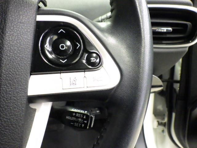 プリウス Ａ　４ＷＤ　フルセグ　メモリーナビ　ＤＶＤ再生　バックカメラ　衝突被害軽減システム　ＥＴＣ　ドラレコ　ＬＥＤヘッドランプ（10枚目）