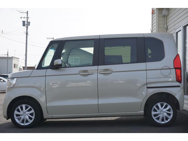 Ｎ－ＢＯＸ Ｇ・Ｌホンダセンシング　４ＷＤ　ワンオーナー　衝突被害軽減ブレーキ　クルーズコントロール　アイドリングストップ　片側電動スライドドア　純正メモリナビ　バックカメラ　Ｂｌｕｅｔｏｏｔｈ　純正ＥＴＣ　ウイルス対策除菌済み（12枚目）