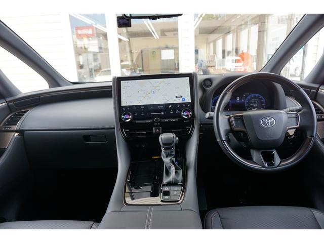 アルファード Ｚ　４ＷＤ　ワンオーナー　革シート　純正１４インチメモリナビ　Ｂｌｕｅｔｏｏｔｈ　フルセグＴＶ　全周囲カメラ　１２インチフリッピダウンモニター　エンジンスターター　ＥＴＣ　ドライブレコーダー　夏冬タイヤ（4枚目）