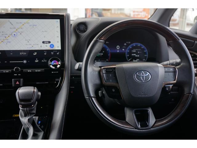 アルファード Ｚ　４ＷＤ　ワンオーナー　革シート　純正１４インチメモリナビ　Ｂｌｕｅｔｏｏｔｈ　フルセグＴＶ　全周囲カメラ　１２インチフリッピダウンモニター　エンジンスターター　ＥＴＣ　ドライブレコーダー　夏冬タイヤ（16枚目）