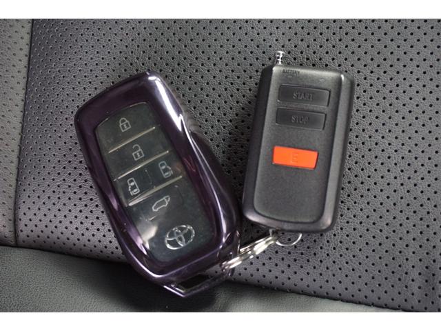 アルファード Ｚ　４ＷＤ　ワンオーナー　革シート　純正１４インチメモリナビ　Ｂｌｕｅｔｏｏｔｈ　フルセグＴＶ　全周囲カメラ　１２インチフリッピダウンモニター　エンジンスターター　ＥＴＣ　ドライブレコーダー　夏冬タイヤ（41枚目）