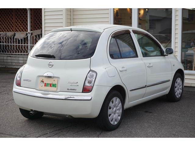 マーチ ラフィート　４ＷＤ４ＷＤ　純正オーディオ　夏冬タイヤ有り　エンジンスターター　ドアバイザー（9枚目）