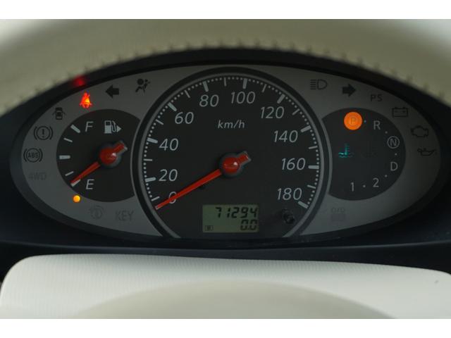 マーチ ラフィート　４ＷＤ４ＷＤ　純正オーディオ　夏冬タイヤ有り　エンジンスターター　ドアバイザー（17枚目）