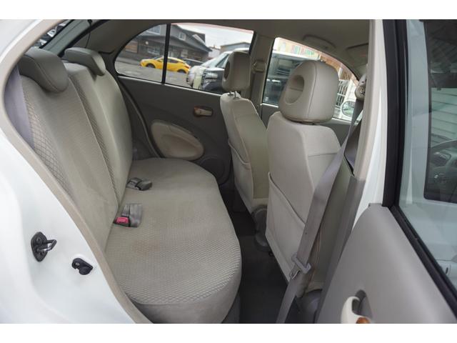 マーチ ラフィート　４ＷＤ４ＷＤ　純正オーディオ　夏冬タイヤ有り　エンジンスターター　ドアバイザー（24枚目）