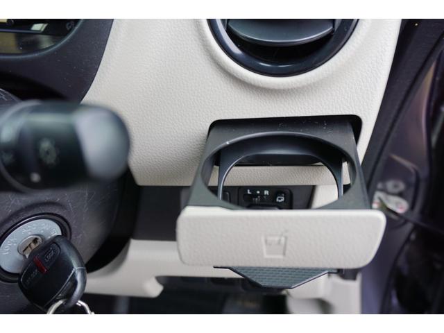 デイズ Ｓ　４ＷＤ　メモリナビ　ワンセグＴＶ　ＥＴＣ　運転席シートヒーター　夏冬タイヤ有り　衝突被害軽減ブレーキ　アイドリングストップ　ウイルス対策オゾン消臭済み（17枚目）