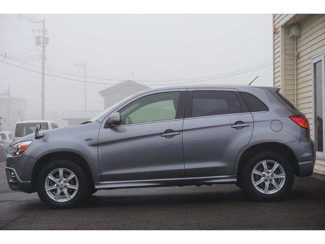 ＲＶＲ Ｇ　４ＷＤ　メモリナビ　ワンセグＴＶ　ＤＶＤ　ＣＤ　ＳＤ　夏冬タイヤ　ＨＩＤヘッドランプ　オートライト　純正エンジンスターター　ウイルス対策オゾン消臭済み（12枚目）