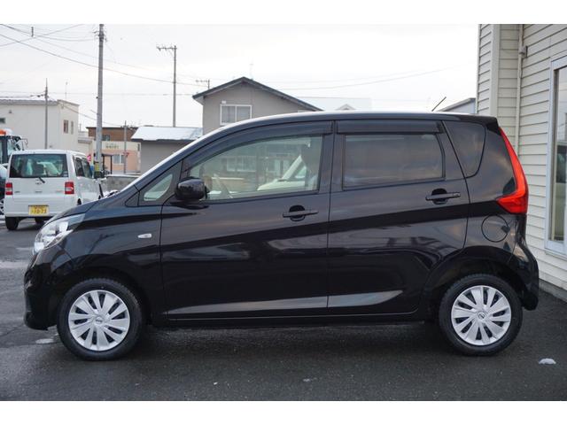 デイズ S 4WD エマージェンシーブレーキ オートライト 電動格納ミラー シートヒーター キーレス ドアバイザー ETC ドライブレコーダー CDオーディオ 夏タイヤアルミホイール 冬タイヤ付き(8枚目)