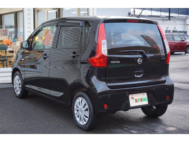 デイズ S 4WD エマージェンシーブレーキ オートライト 電動格納ミラー シートヒーター キーレス ドアバイザー ETC ドライブレコーダー CDオーディオ 夏タイヤアルミホイール 冬タイヤ付き(9枚目)