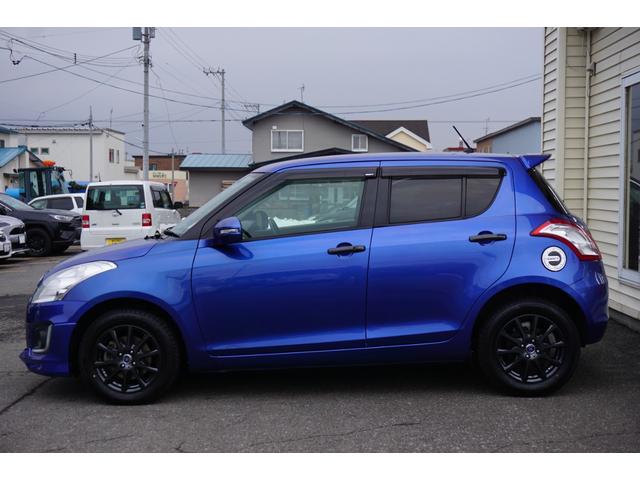 スイフト XL-DJE 4WD フォグランプ 電動格納ミラー 寒冷地仕様 シートヒーター 革巻きステアリング スマートキー ドアバイザー エアロ リヤスポイラー 夏タイヤ社外アルミ 冬タイヤ社外アルミ付き(8枚目)