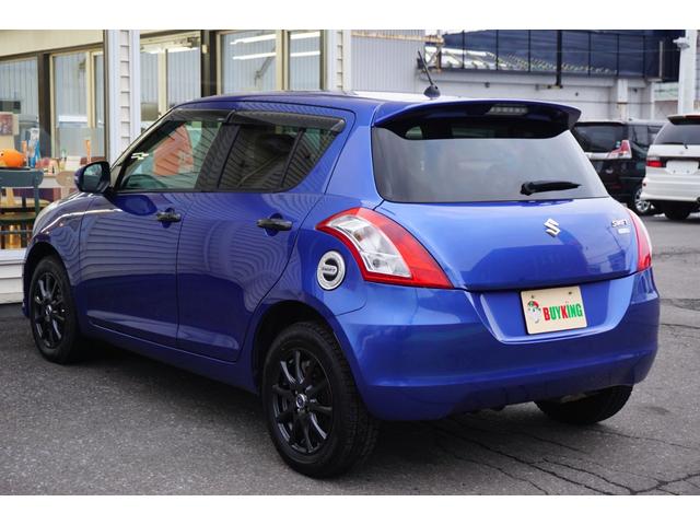 スイフト XL-DJE 4WD フォグランプ 電動格納ミラー 寒冷地仕様 シートヒーター 革巻きステアリング スマートキー ドアバイザー エアロ リヤスポイラー 夏タイヤ社外アルミ 冬タイヤ社外アルミ付き(9枚目)