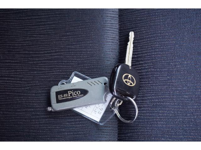 マークIIブリット ２．０ｉＲ　Ｆｏｕｒ　Ｊエディション　ワンオーナー　４ＷＤ　フォグランプ　電動格納ミラー　キーレスキー　エンジンスターター　ＥＴＣ　夏タイヤ純正アルミホイール　冬タイヤ社外アルミホイール（3枚目）