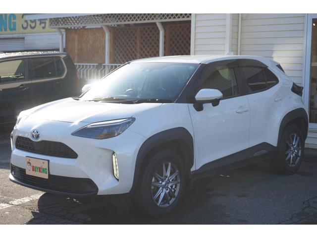 ヤリスクロス ハイブリッドＧ　４ＷＤ　ワンオーナー　純正エンジンスターター　クルーズコントロール　純正メモリナビ　Ｂｌｕｅｔｏｏｔｈ　ＵＳＢ　バックカメラ　純正ＥＴＣ　ＬＥＤヘッドライト　オートライト　寒冷地仕様　ドアバイザー（6枚目）