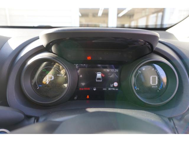 ヤリスクロス ハイブリッドＧ　４ＷＤ　ワンオーナー　純正エンジンスターター　クルーズコントロール　純正メモリナビ　Ｂｌｕｅｔｏｏｔｈ　ＵＳＢ　バックカメラ　純正ＥＴＣ　ＬＥＤヘッドライト　オートライト　寒冷地仕様　ドアバイザー（21枚目）