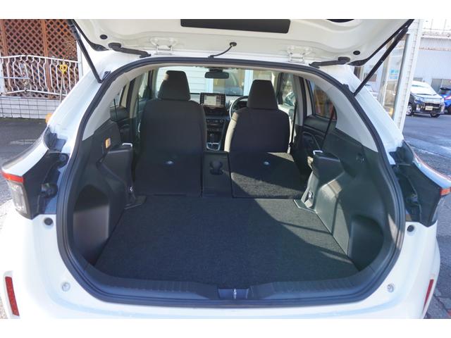 ヤリスクロス ハイブリッドＧ　４ＷＤ　ワンオーナー　純正エンジンスターター　クルーズコントロール　純正メモリナビ　Ｂｌｕｅｔｏｏｔｈ　ＵＳＢ　バックカメラ　純正ＥＴＣ　ＬＥＤヘッドライト　オートライト　寒冷地仕様　ドアバイザー（25枚目）