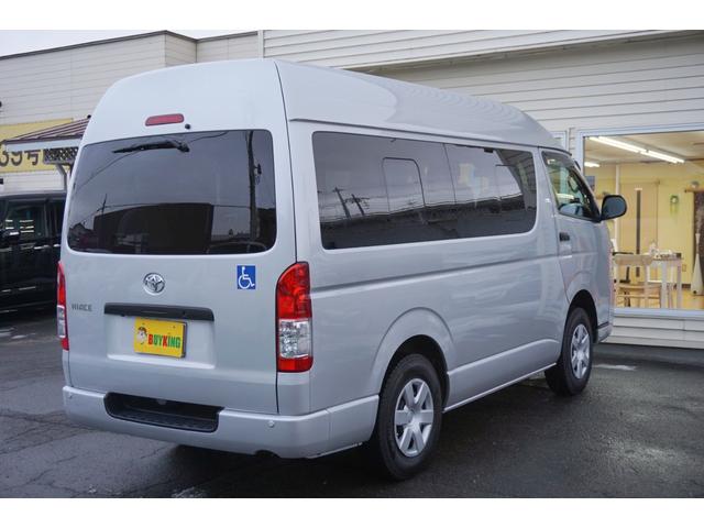 ハイエースバン 　車いす仕様車ＡＳタイプ　４ＷＤ　片側電動スライドドア　メモリナビ　バックカメラ　Ｂｌｕｅｔｏｏｔｈ　フルセグＴＶ　ＤＶＤ　ＣＤ　ＳＤ　寒冷地仕様　ドアバイザー　新型コロナウイルス対策オゾン除菌済み（11枚目）