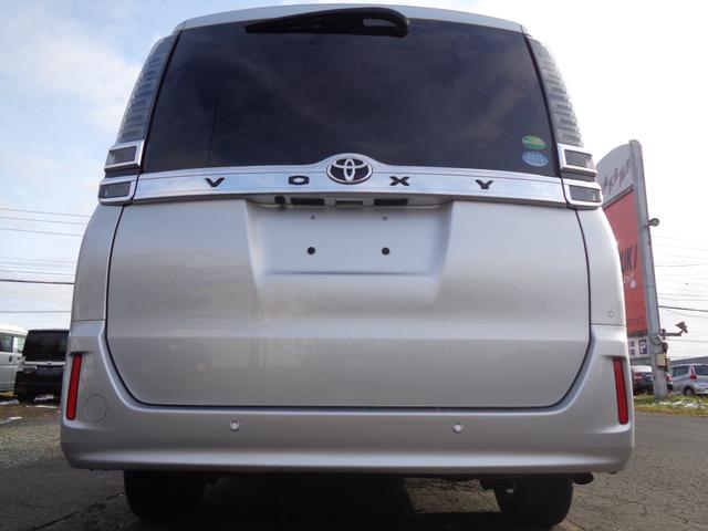 ヴォクシー X 4WD 純正メモリーナビTV 冬タイヤ積込 エンジンスターター ETC ドライブレコーダー バックカメラ 左後パワースライドドア 衝突軽減装置 LEDヘッドライト TEL0078-6048-3740(4枚目)