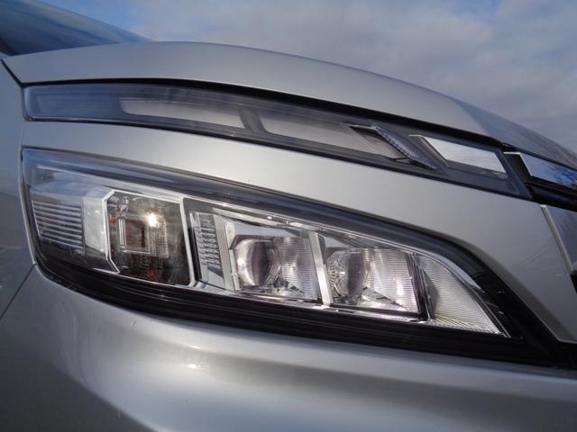 ヴォクシー X 4WD 純正メモリーナビTV 冬タイヤ積込 エンジンスターター ETC ドライブレコーダー バックカメラ 左後パワースライドドア 衝突軽減装置 LEDヘッドライト TEL0078-6048-3740(57枚目)