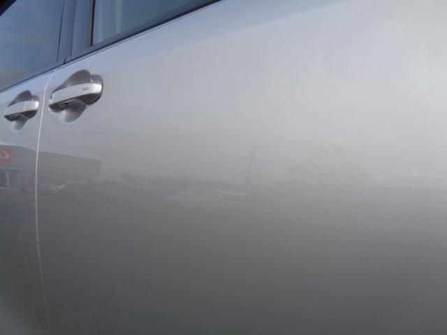 ヴォクシー X 4WD 純正メモリーナビTV 冬タイヤ積込 エンジンスターター ETC ドライブレコーダー バックカメラ 左後パワースライドドア 衝突軽減装置 LEDヘッドライト TEL0078-6048-3740(66枚目)