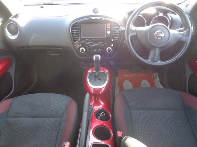 ジューク １６ＧＴ　ＦＯＵＲ　４ＷＤ　純正メモリーナビＴＶ　バックカメラ　Ｂｌｕｅｔｏｏｔｈ接続　純正エンジンスターター　切替式４ＷＤ　駐車監視モード付前後ドライブレコーダー　キセノンライト　電動格納式ミラー　横滑り防止機能（8枚目）